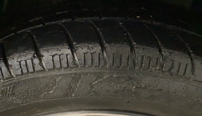 2021 Tata Tiago XZ PLUS PETROL, Petrol, Manual, 69,220 km, Right Front Tyre Tread