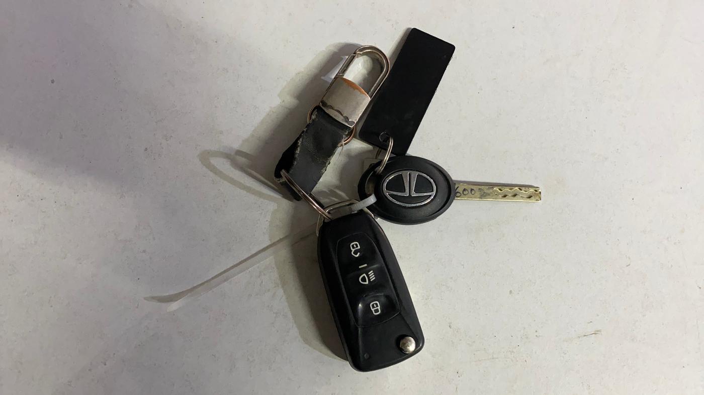 2021 Tata Tiago XZ PLUS PETROL, Petrol, Manual, 71,106 km, Key Close Up