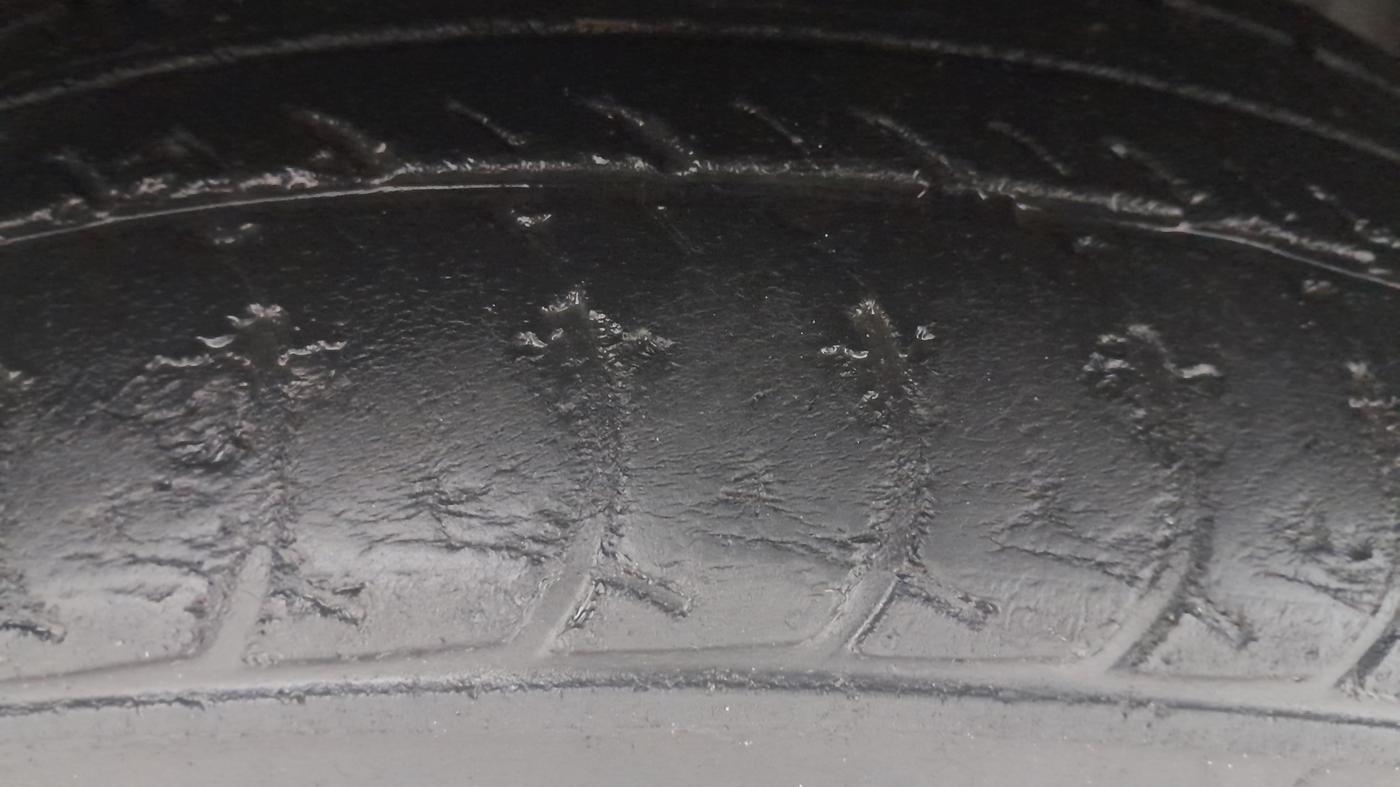 2015 Renault Pulse RXL DIESEL, Diesel, Manual, 55,253 km, Left Front Tyre Tread