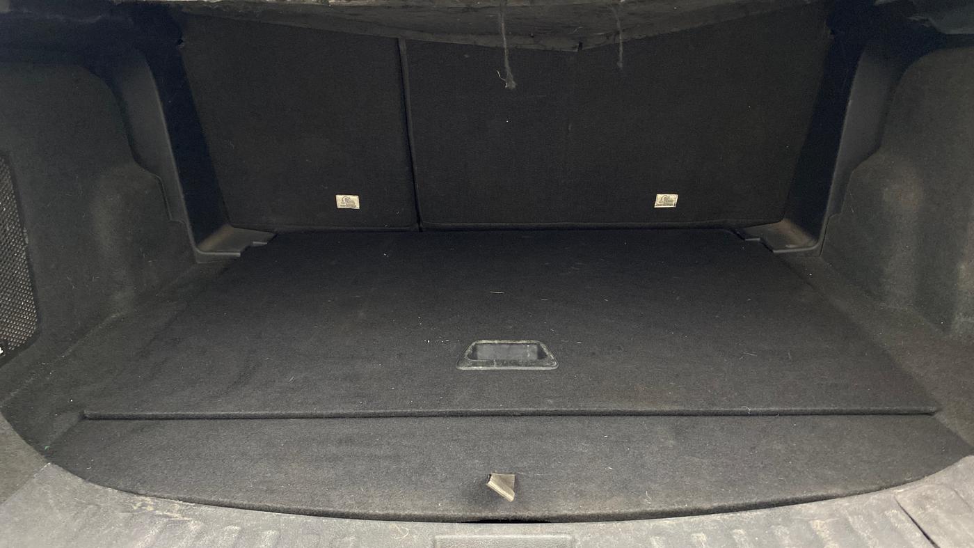 2020 Tata Harrier XZ PLUS 2.0L DUAL TONE, Diesel, Manual, 77,424 km, Boot Inside