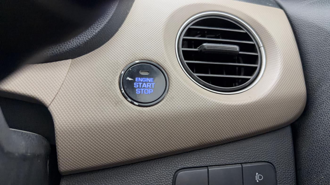 2018 Hyundai Grand i10 ASTA 1.2 KAPPA VTVT, Petrol, Manual, 97,535 km, Keyless Start/ Stop Button