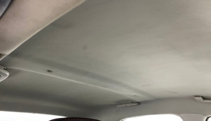 2019 Tata NEXON XZ+ 1.5, Diesel, Manual, 67,271 km, Ceiling - Roof lining is minor torn