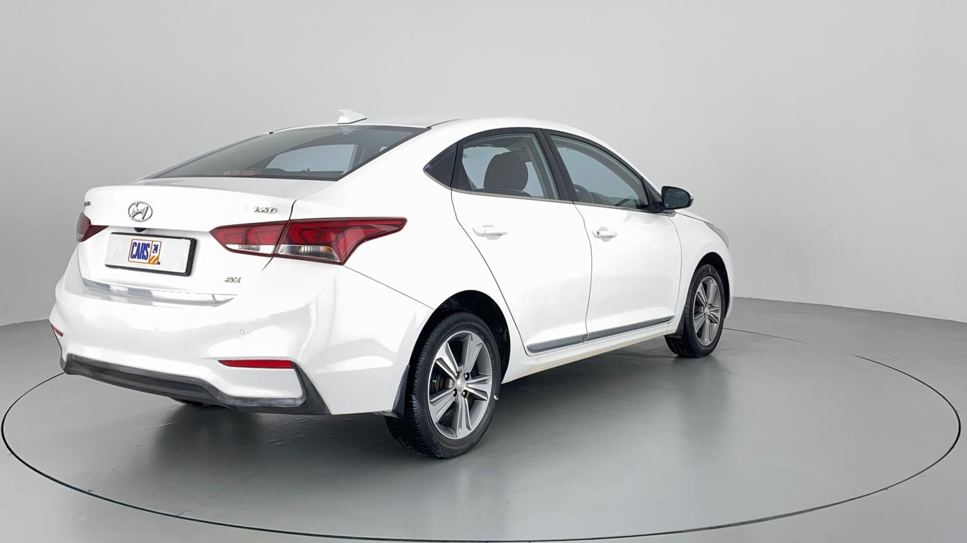 2018 Hyundai Verna 1.6 CRDI SX + AT, Diesel, Automatic, 50,352 km, Right Back Diagonal