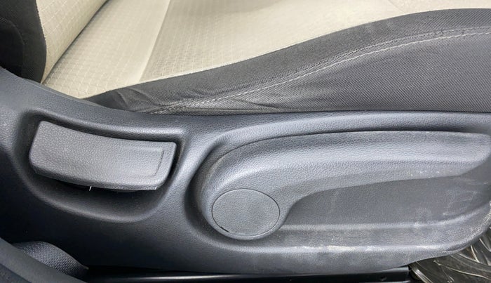 2018 Hyundai Verna 1.6 CRDI SX + AT, Diesel, Automatic, 50,352 km, Driver Side Adjustment Panel