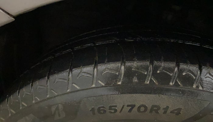 2020 Maruti Celerio VXI (O) CNG, CNG, Manual, 74,083 km, Left Front Tyre Tread