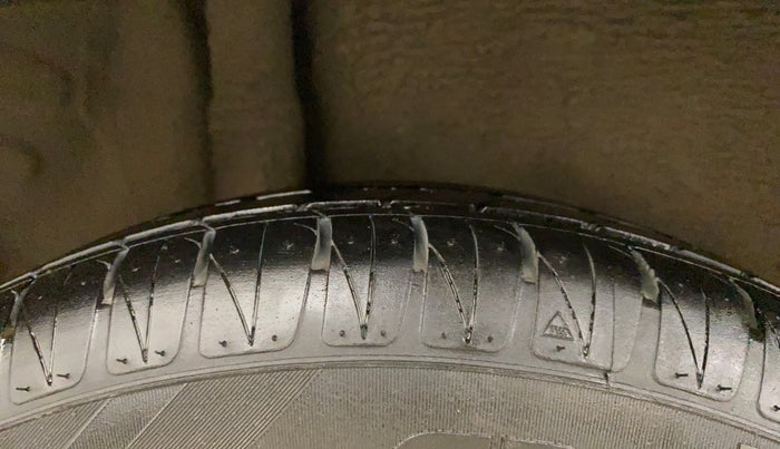 2016 Honda City 1.5L I-VTEC VX (O) MT, Petrol, Manual, 78,511 km, Right Rear Tyre Tread