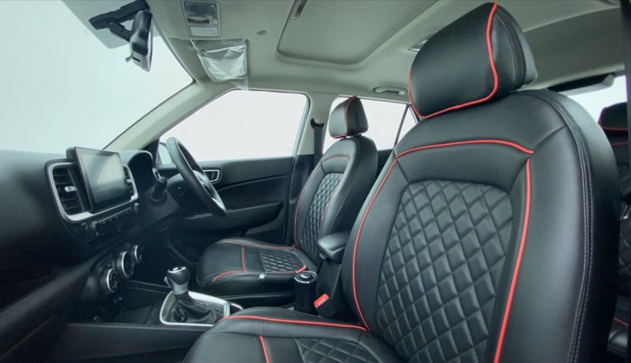 2020 Hyundai VENUE 1.0 TURBO GDI SX+ AT, Petrol, Automatic, 12,502 km, Right Side Front Door Cabin