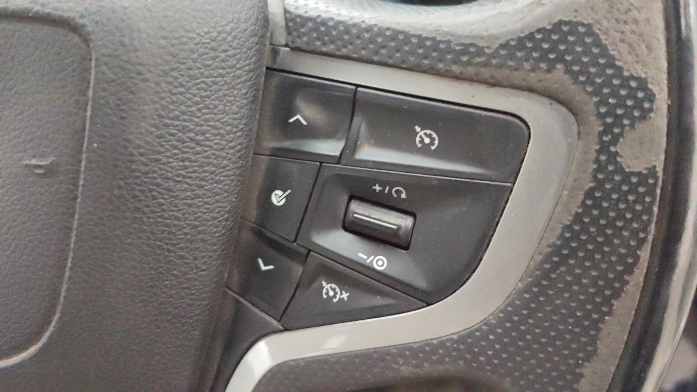 2021 Tata Safari XZ PLUS, Diesel, Manual, 1,36,197 km, Adaptive Cruise Control