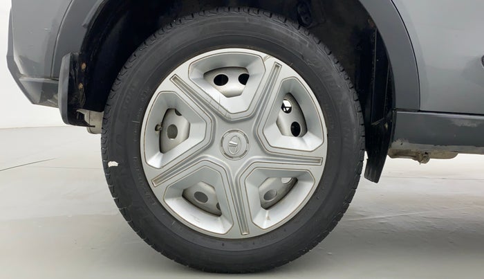 2020 Tata NEXON XE, Petrol, Manual, 57,396 km, Right Rear Wheel