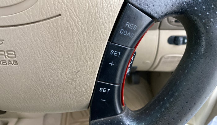 2012 Mahindra Scorpio VLX AIRBAG BS IV, Diesel, Manual, 93,267 km, Adaptive Cruise Control