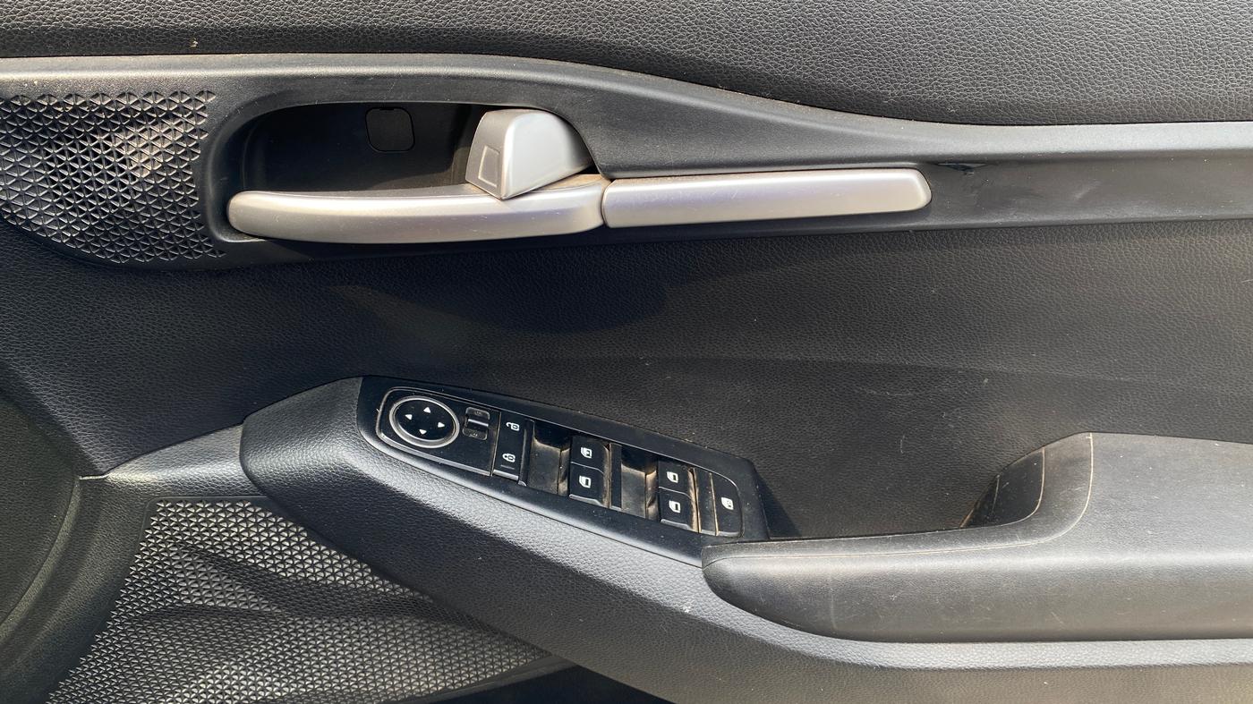 2022 KIA SELTOS HTK 1.5 PETROL, Petrol, Manual, 53,028 km, Driver Side Door Panels Control