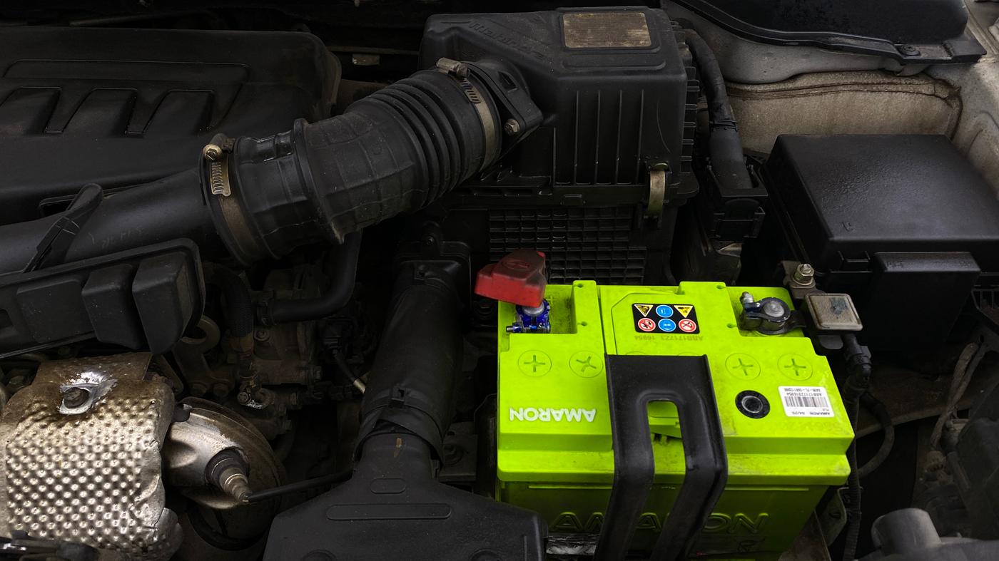 2024 Mahindra XUV300 W8 (O) 1.2 PETROL AMT, Petrol, Automatic, 45,360 km, Engine View - Left