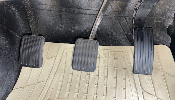 2021 Hyundai NEW SANTRO SPORTZ MT, Petrol, Manual, 30,193 km, Pedals