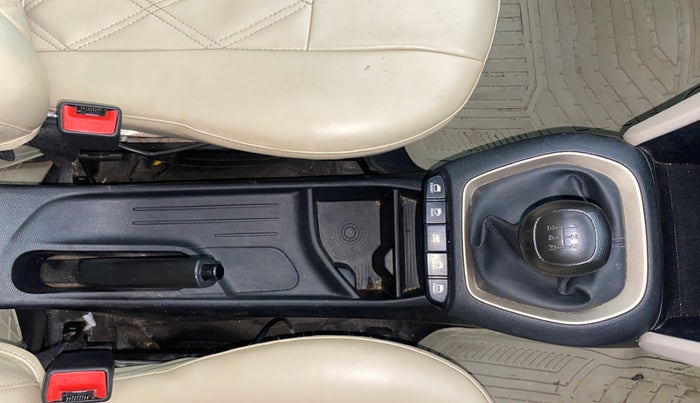 2021 Hyundai NEW SANTRO SPORTZ MT, Petrol, Manual, 30,193 km, Gear Lever