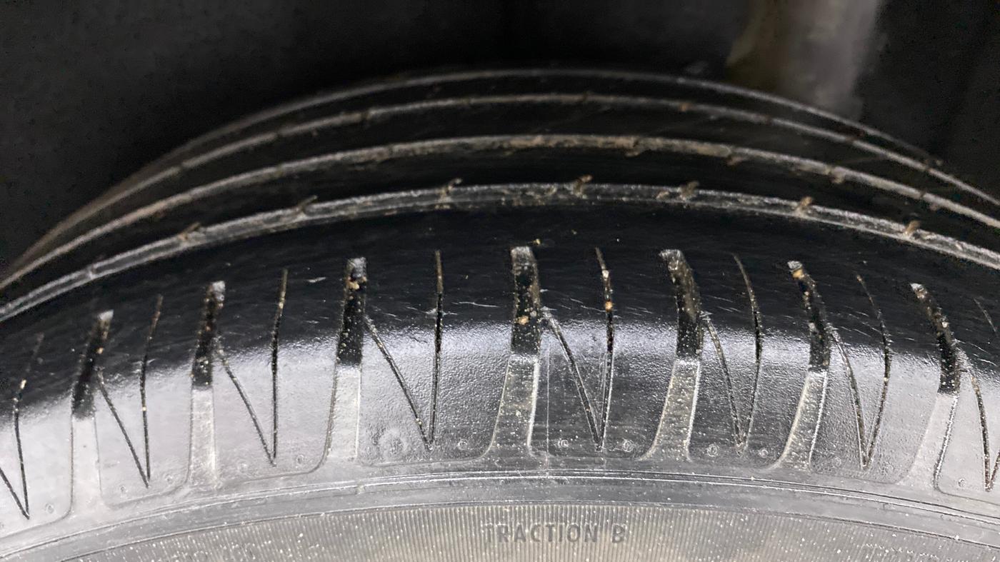2020 Maruti Vitara Brezza ZXI, Petrol, Manual, 48,227 km, Left Rear Tyre Tread