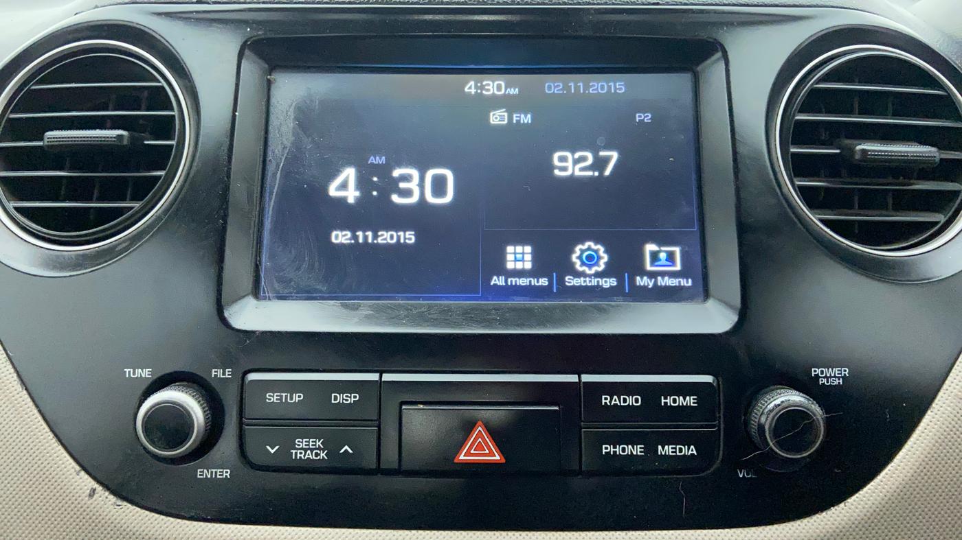 2017 Hyundai Grand i10 SPORTZ (O) 1.2 KAPPA VTVT, Petrol, Manual, 70,336 km, Infotainment System