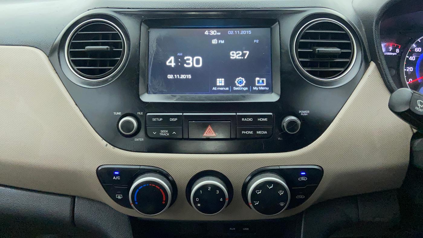 2017 Hyundai Grand i10 SPORTZ (O) 1.2 KAPPA VTVT, Petrol, Manual, 70,336 km, Air Conditioner