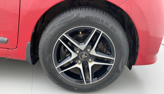 2017 Hyundai Grand i10 SPORTZ (O) 1.2 KAPPA VTVT, Petrol, Manual, 70,336 km, Right Front Wheel