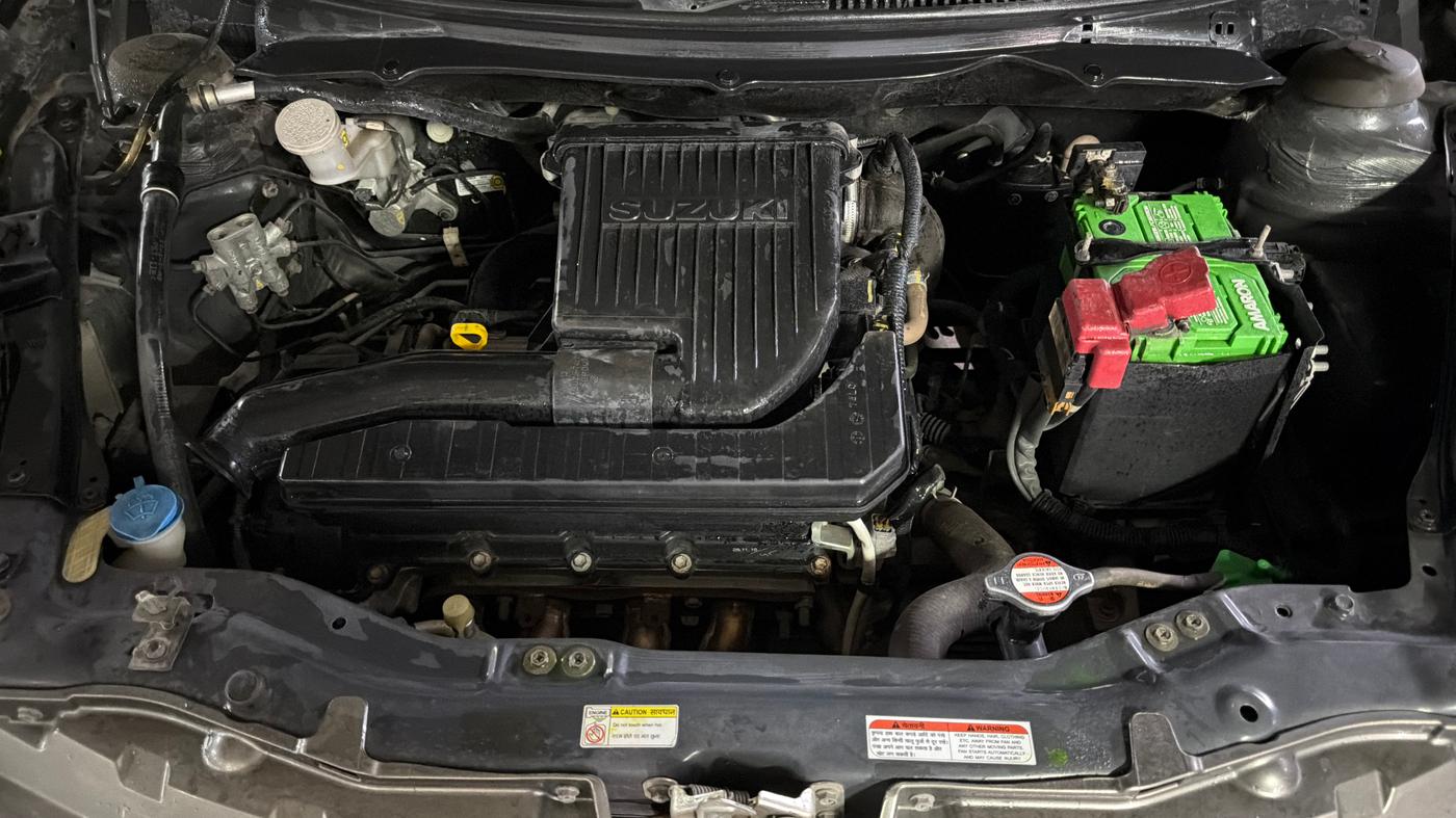 2016 Maruti Swift Dzire VXI, Petrol, Manual, 14,074 km, Engine View