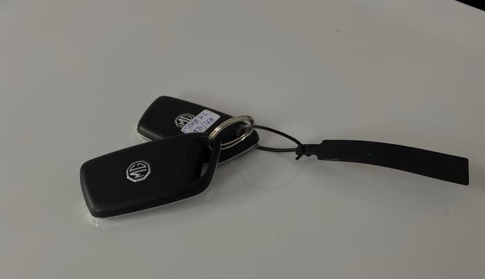2020 MG HECTOR SHARP 1.5 DCT PETROL, Petrol, Automatic, 20,106 km, Key Close Up