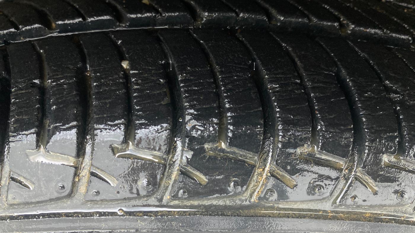 2017 Maruti Celerio ZXI AMT (O), Petrol, Automatic, 20,650 km, Right Front Tyre Tread