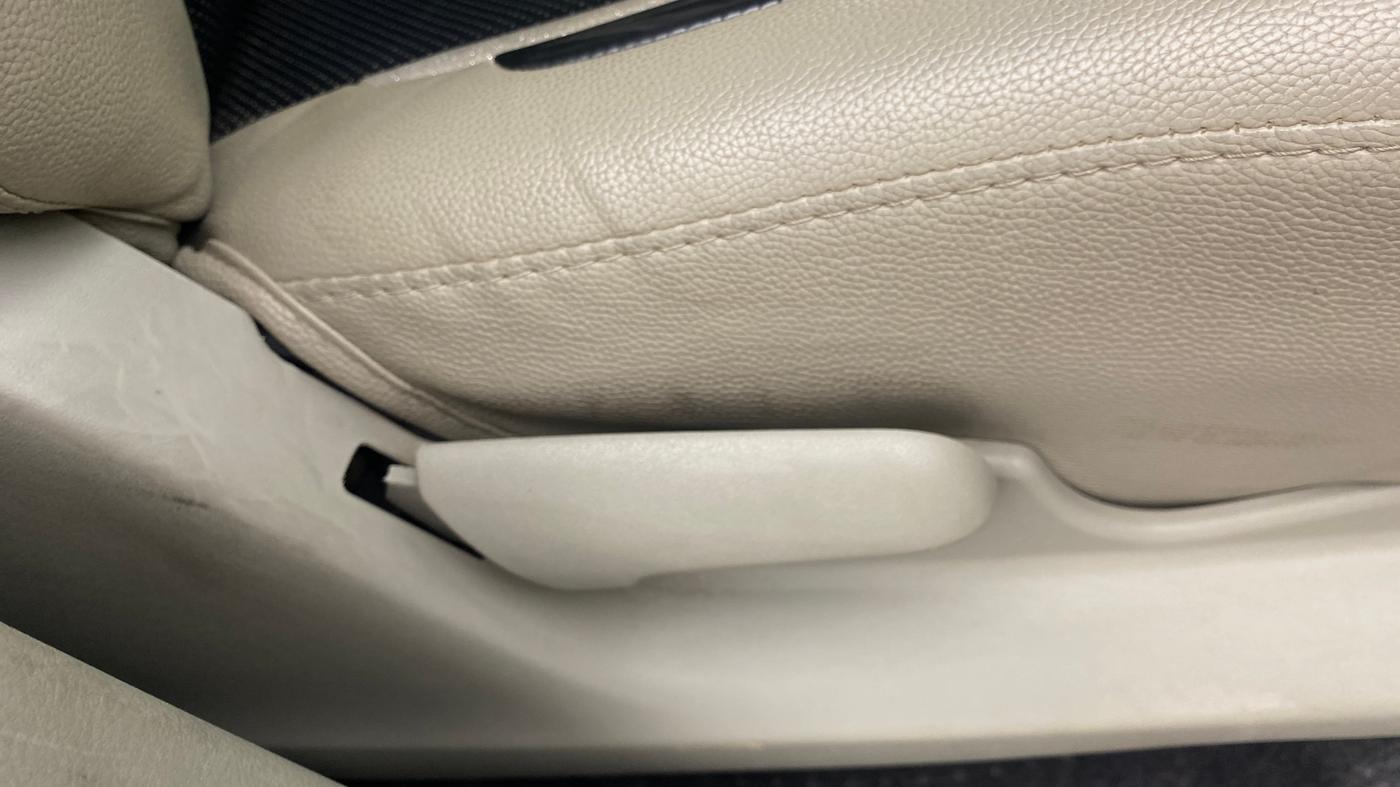 2017 Maruti Celerio ZXI AMT (O), Petrol, Automatic, 20,650 km, Driver Side Adjustment Panel