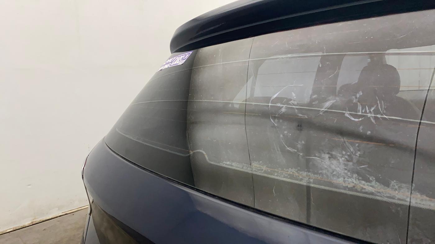 2022 Hyundai VENUE S+ 1.2, Petrol, Manual, 1,25,193 km, Rear Wiper