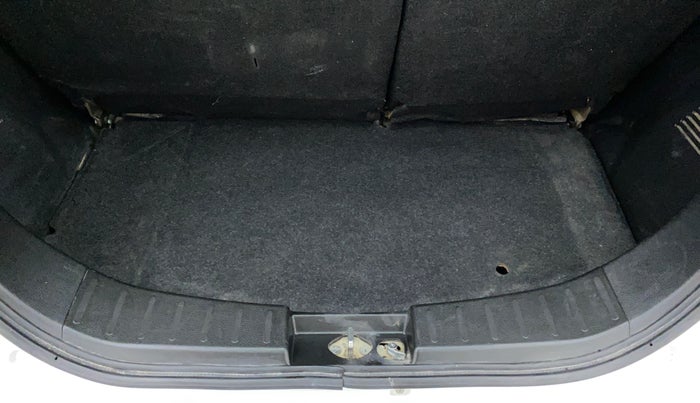 2018 Maruti Wagon R 1.0 VXI, Petrol, Manual, 68,808 km, Boot Inside