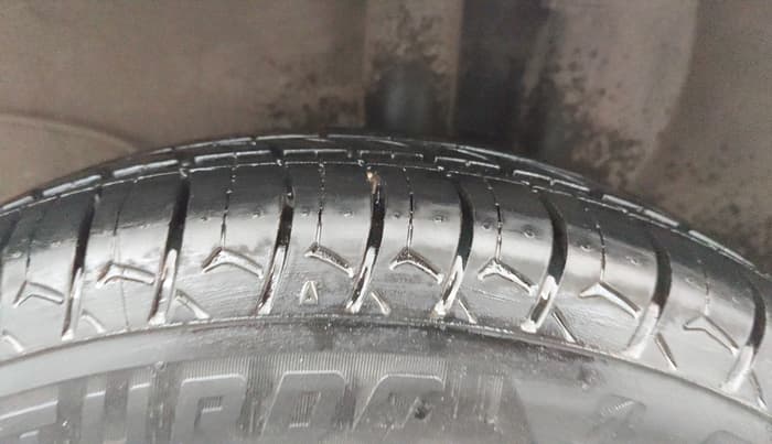 2020 Hyundai NEW SANTRO SPORTZ EXECUTIVE MT CNG, CNG, Manual, 87,486 km, Left Rear Tyre Tread