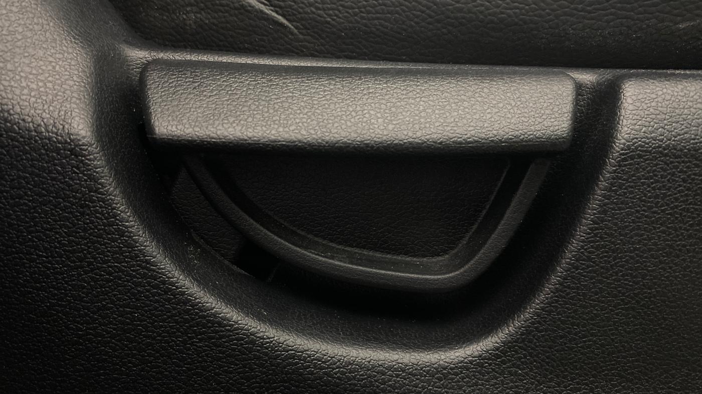 2019 Hyundai NEW SANTRO MAGNA, Petrol, Manual, 14,351 km, Driver Side Adjustment Panel