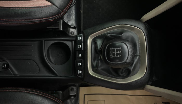 2019 Hyundai NEW SANTRO MAGNA, Petrol, Manual, 14,351 km, Gear Lever