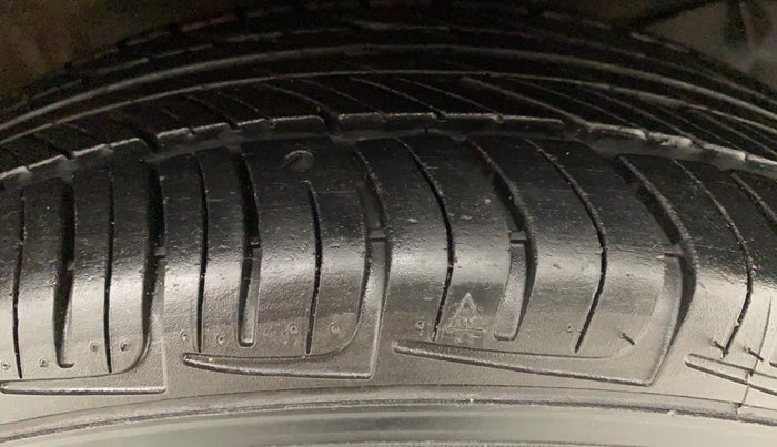 2019 Honda Amaze 1.2 V CVT I VTEC, Petrol, Automatic, 22,343 km, Right Front Tyre Tread