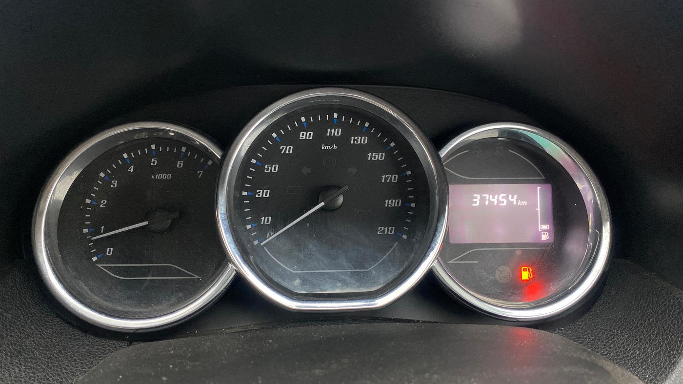 2021 Renault Duster RXZ 1.5 PETROL MT, Petrol, Manual, 37,454 km, Odometer Image