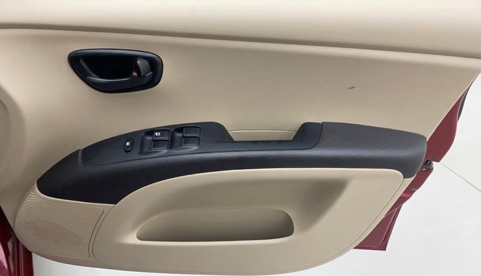 2016 Hyundai i10 MAGNA 1.1, Petrol, Manual, 28,023 km, Driver Side Door Panels Control