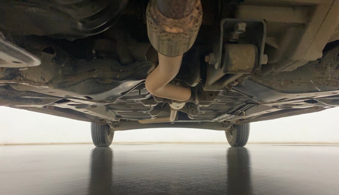 2016 Hyundai i10 MAGNA 1.1, Petrol, Manual, 28,023 km, Front Underbody