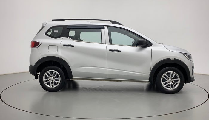 2022 Renault TRIBER RXL MT, Petrol, Manual, 34,097 km, Right Side View