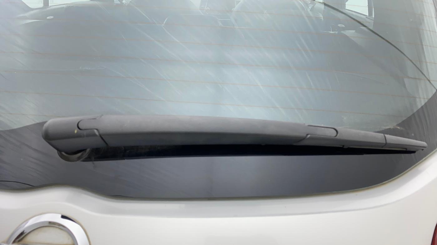 2019 Nissan Kicks XV 1.5, Petrol, Manual, 48,187 km, Rear Wiper