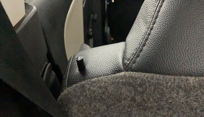 2020 Maruti Alto VXI, Petrol, Manual, 16,998 km, Second-row left seat - Folding lever not working