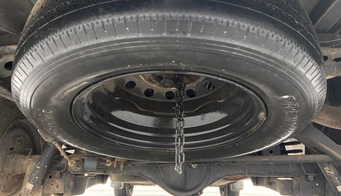 2011 Toyota Innova 2.5 G4 7 STR, Diesel, Manual, 86,818 km, Spare Tyre