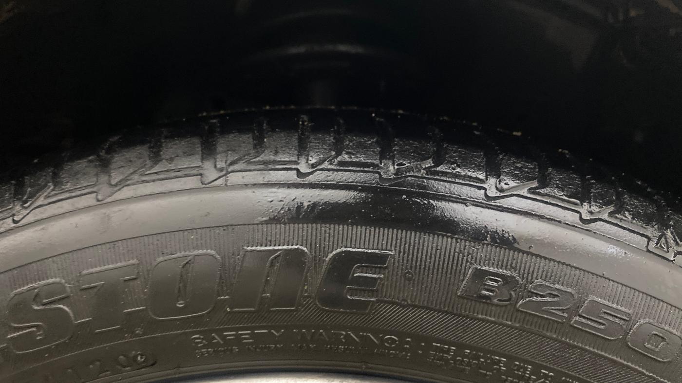 2017 Maruti Ciaz ZDI+ SHVS, Diesel, Manual, 1,04,344 km, Right Front Tyre Tread