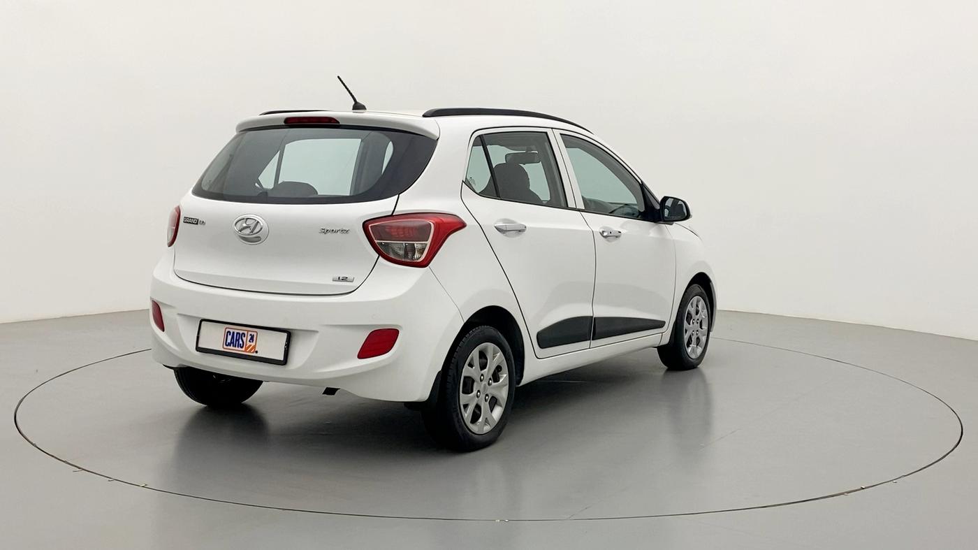 2015 Hyundai Grand i10 SPORTZ 1.2 KAPPA VTVT, Petrol, Manual, 1,45,534 km, Right Back Diagonal (45- Degree) View