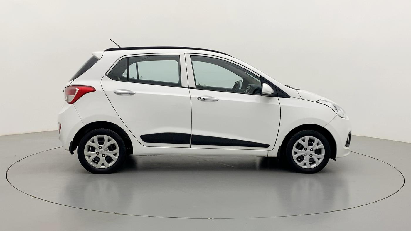 2015 Hyundai Grand i10 SPORTZ 1.2 KAPPA VTVT, Petrol, Manual, 1,45,534 km, Right Side View