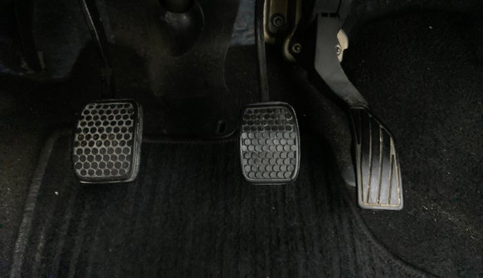 2012 Maruti Swift VDI, Diesel, Manual, Pedals