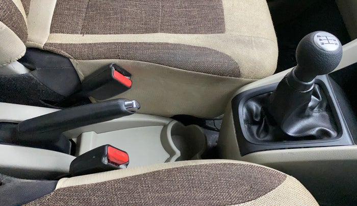 2015 Maruti Celerio VXI, Petrol, Manual, 1,22,188 km, Gear Lever