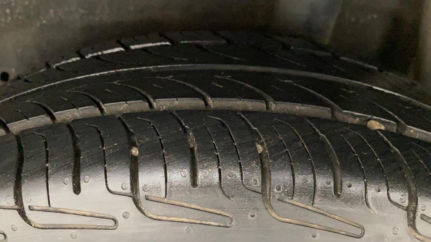 2015 Maruti Celerio VXI, Petrol, Manual, 1,22,188 km, Left Rear Tyre Tread