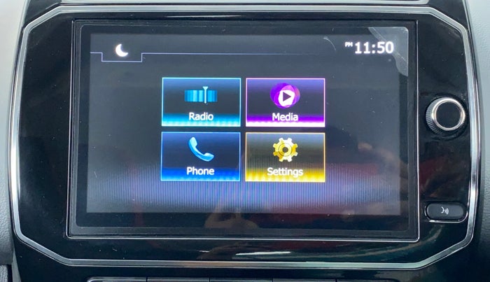 2021 Renault Kwid RXT, Petrol, Manual, 7,037 km, Infotainment System