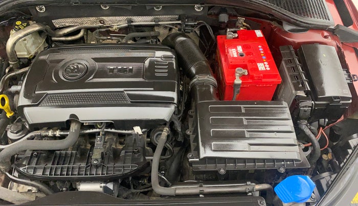 2017 Skoda Octavia STYLE PLUS AT 1.8 TSI, Petrol, Automatic, 1,14,712 km, Engine View - Left