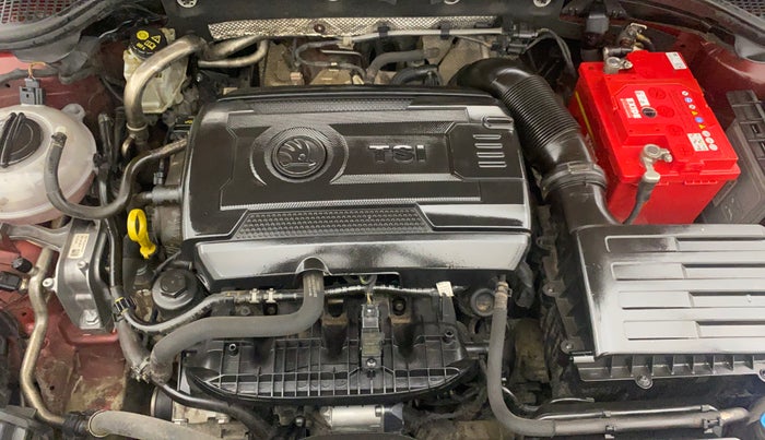 2017 Skoda Octavia STYLE PLUS AT 1.8 TSI, Petrol, Automatic, 1,14,712 km, Engine View