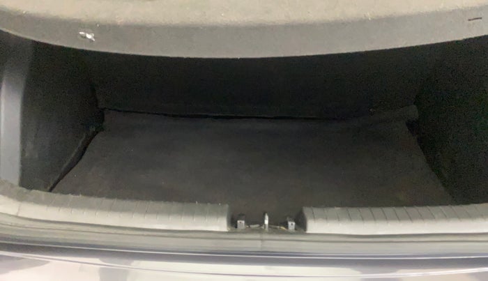 2019 Hyundai Elite i20 SPORTZ PLUS 1.2, Petrol, Manual, 69,353 km, Boot Inside
