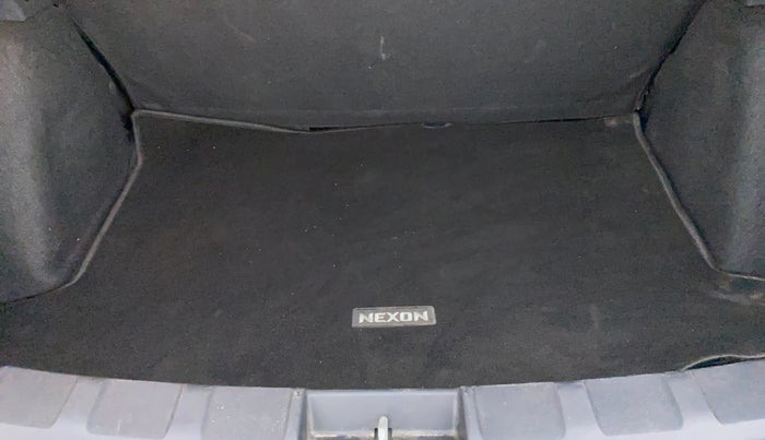 2021 Tata NEXON XM SUNROOF 1.2 RTN, Petrol, Manual, 9,392 km, Boot Inside